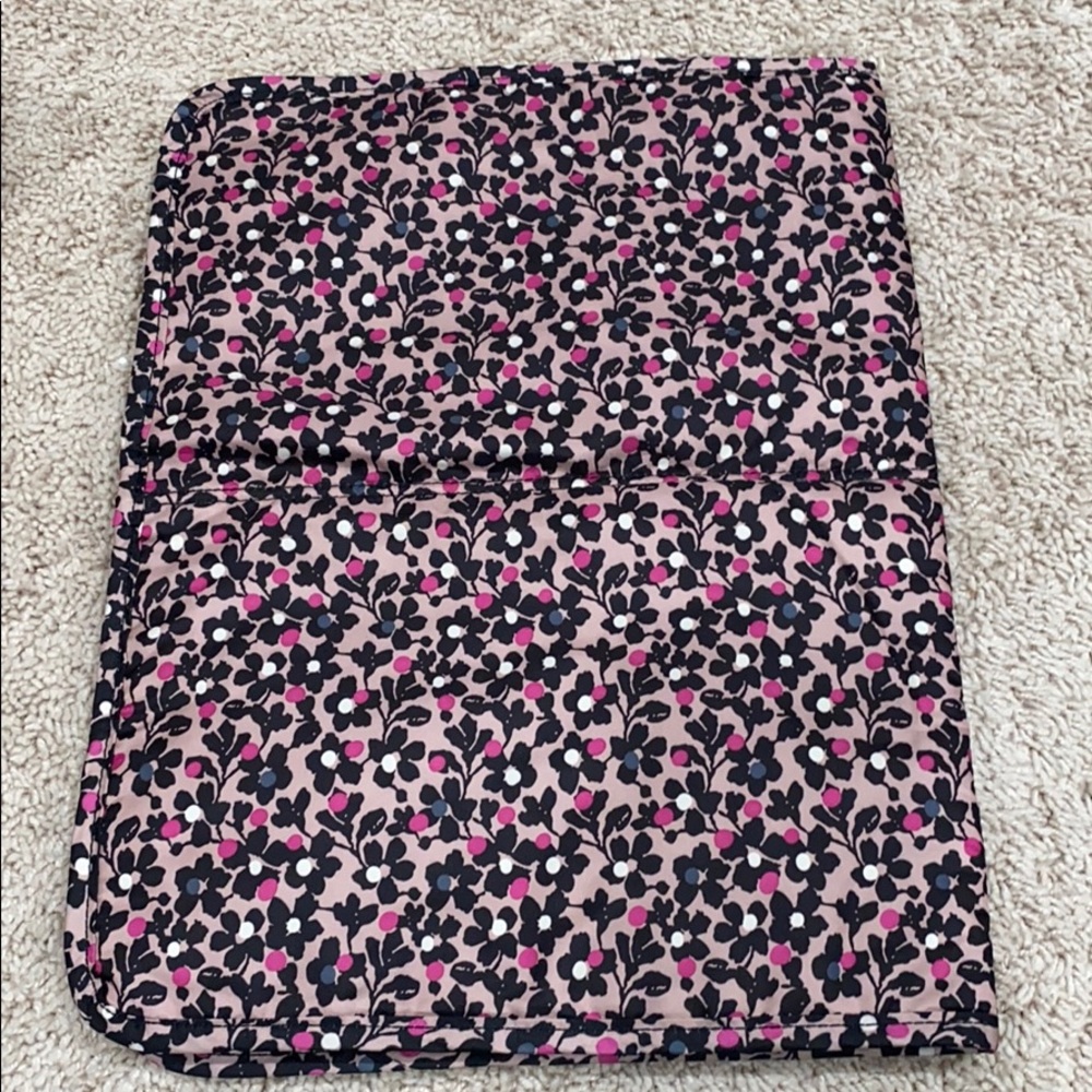Pink and Black Floral Vera Bradley Hot Tools Mat